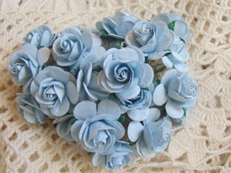 Рози 2.5см цвят бебешко син MKX-021 -5бр.